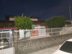 ZECCS0039 - CASA LINEAR BAIRRO DE LOURDES - VITÓRIA/ES - 285 MTS - 4 QTS - 2 STES - 2 VGS 